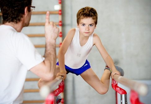 BPJEPS AGA ou CQP TSARE : comment choisir sa formation dans les activités gymniques ?
